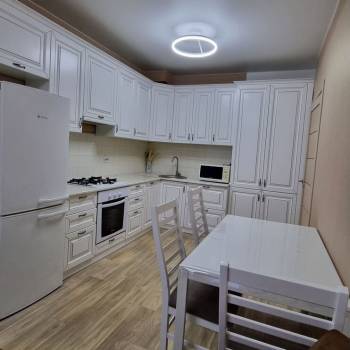Сдается Многокомнатная квартира, 58 м²