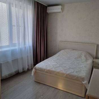 Сдается Многокомнатная квартира, 58 м²