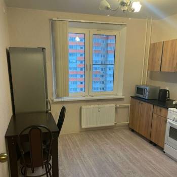 Сдается 1-комнатная квартира, 36 м²