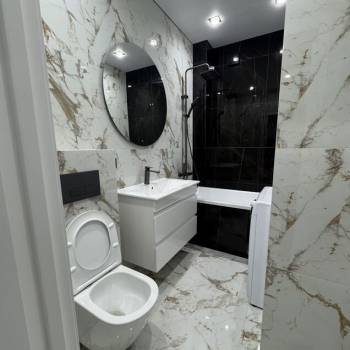 Продается 1-комнатная квартира, 42 м²