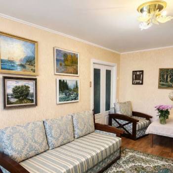 Продается 3-х комнатная квартира, 61 м²