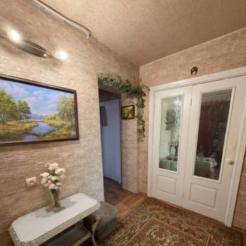 Продается 3-х комнатная квартира, 61 м²