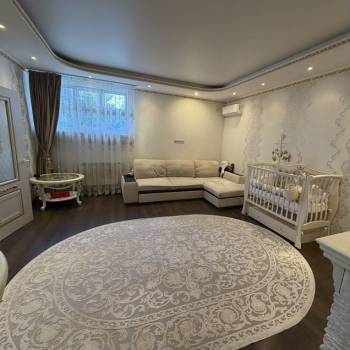 Продается 2-х комнатная квартира, 72 м²
