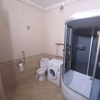 Сдается 2-х комнатная квартира, 65 м²