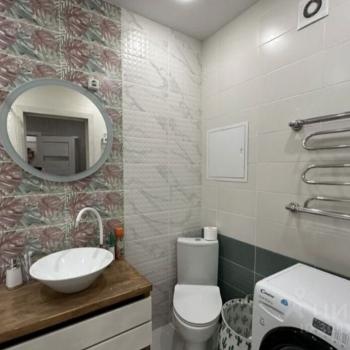 Продается 1-комнатная квартира, 35 м²