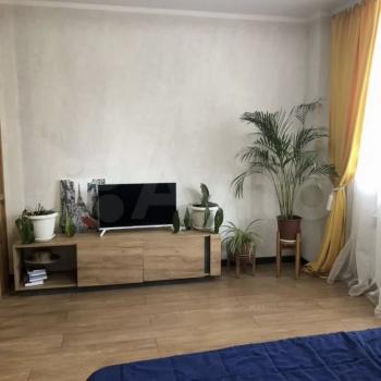 Продается 1-комнатная квартира, 35 м²