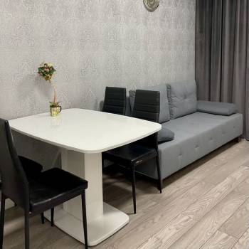 Сдается 1-комнатная квартира, 50 м²