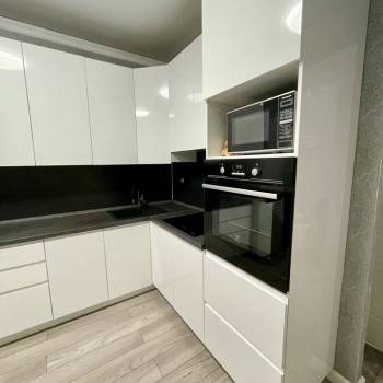 Сдается 1-комнатная квартира, 50 м²