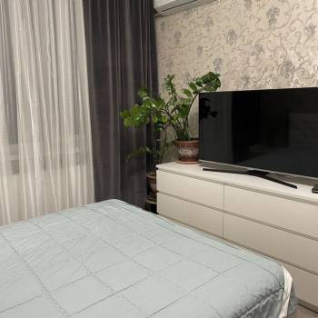 Сдается 1-комнатная квартира, 50 м²