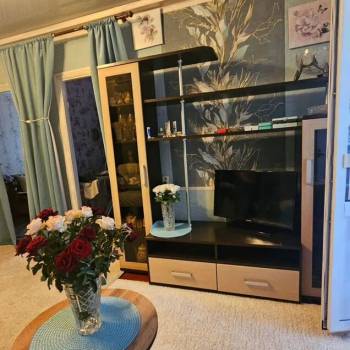 Продается Многокомнатная квартира, 60,3 м²