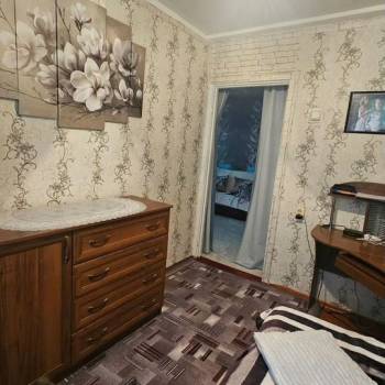 Продается Многокомнатная квартира, 60,3 м²