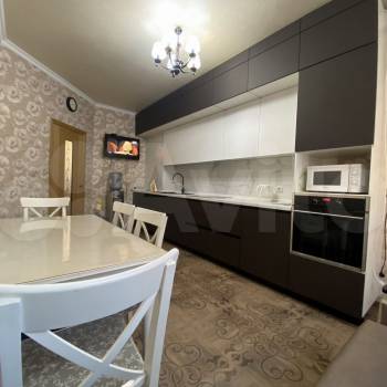 Сдается 2-х комнатная квартира, 69 м²