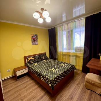Сдается Многокомнатная квартира, 52 м²