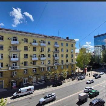Продается 1-комнатная квартира, 39,3 м²