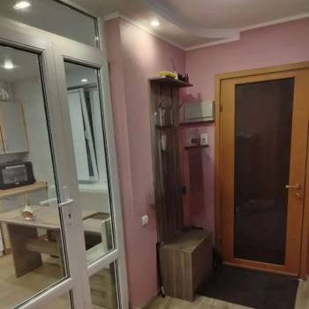 Продается 1-комнатная квартира, 42,4 м²