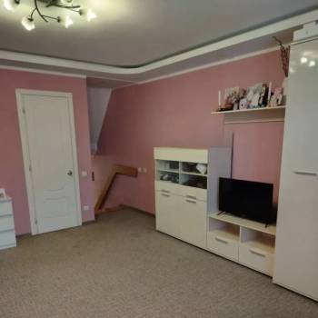 Продается 1-комнатная квартира, 42,4 м²