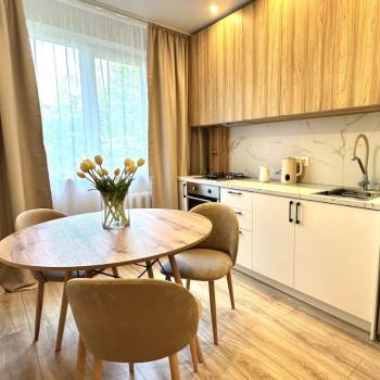 Продается 2-х комнатная квартира, 51 м²