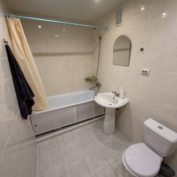 Сдается 1-комнатная квартира, 44 м²