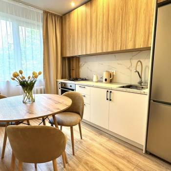Продается 2-х комнатная квартира, 51 м²