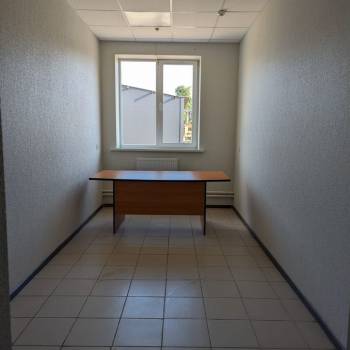 Сдается Нежилое помещение, 460 м²