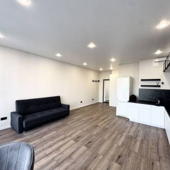 Продается 1-комнатная квартира, 35 м²