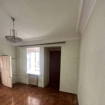 Продается Многокомнатная квартира, 100,4 м²
