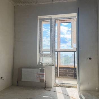 Продается 1-комнатная квартира, 42 м²