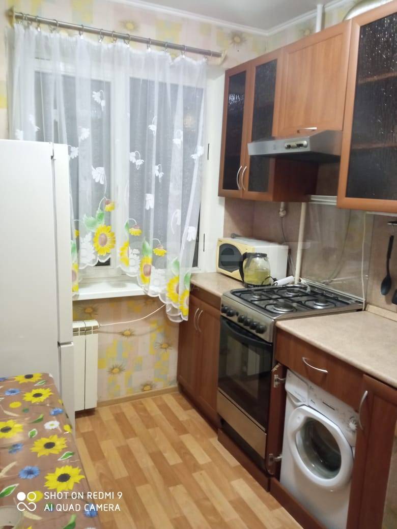 Сдам гостинку, проспект Космонавтов