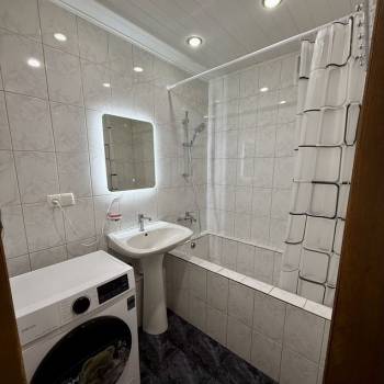 Сдается Многокомнатная квартира, 62,3 м²