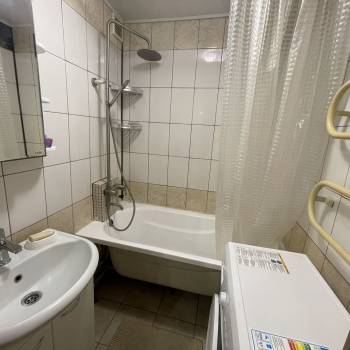 Сдается Многокомнатная квартира, 65 м²
