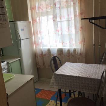 Сдается Многокомнатная квартира, 60 м²