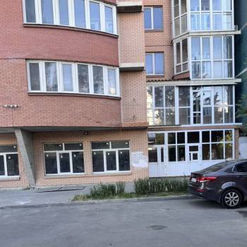 Сдается Нежилое помещение, 190 м²
