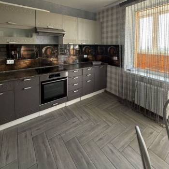 Продается 1-комнатная квартира, 44 м²