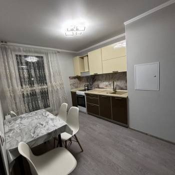 Сдается 2-х комнатная квартира, 55 м²