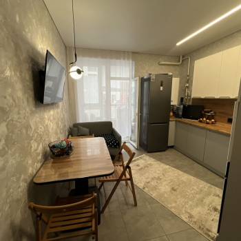 Продается 1-комнатная квартира, 38,2 м²
