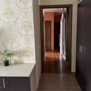 Продается 3-х комнатная квартира, 60,4 м²