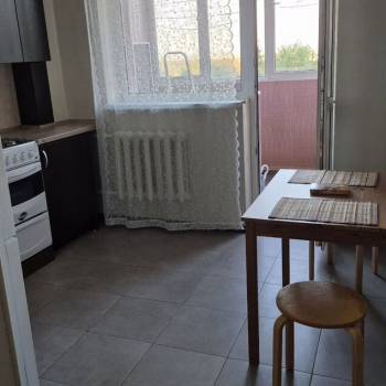 Сдается 2-х комнатная квартира, 62 м²