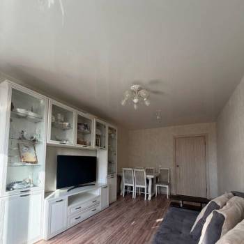 Сдается 2-х комнатная квартира, 85 м²