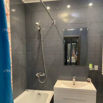 Сдается Многокомнатная квартира, 63,8 м²