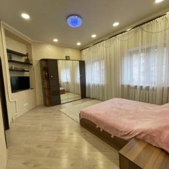 Продается 3-х комнатная квартира, 80 м²