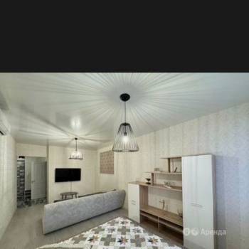 Сдается 1-комнатная квартира, 51 м²