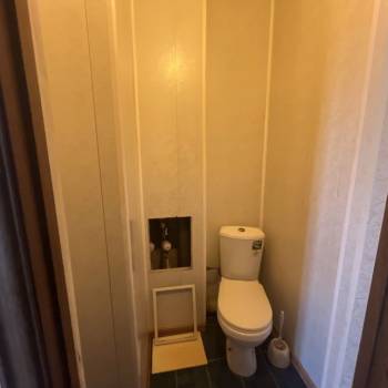 Продается 1-комнатная квартира, 80,8 м²