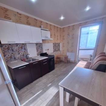 Сдается 1-комнатная квартира, 40 м²