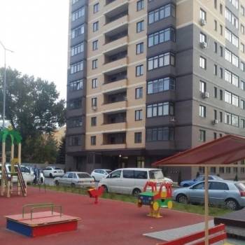 Сдается 1-комнатная квартира, 40 м²