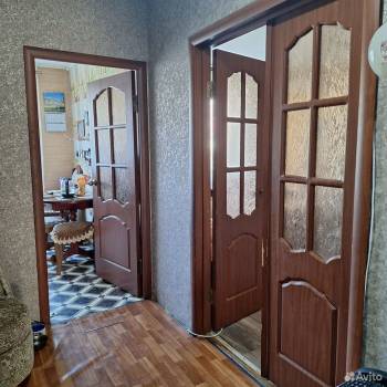 Продается Многокомнатная квартира, 84 м²