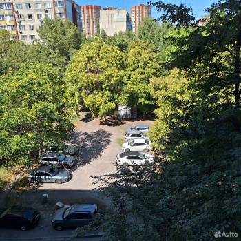 Продается Многокомнатная квартира, 84 м²