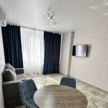 Сдается 1-комнатная квартира, 46 м²