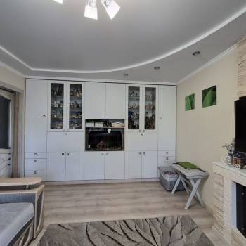 Продается 3-х комнатная квартира, 59,7 м²