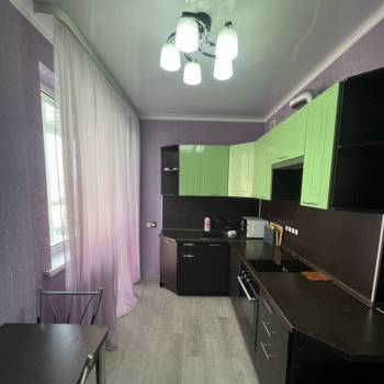 Сдается 1-комнатная квартира, 38 м²