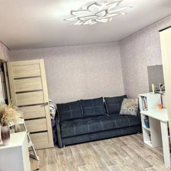 Продается 1-комнатная квартира, 30 м²